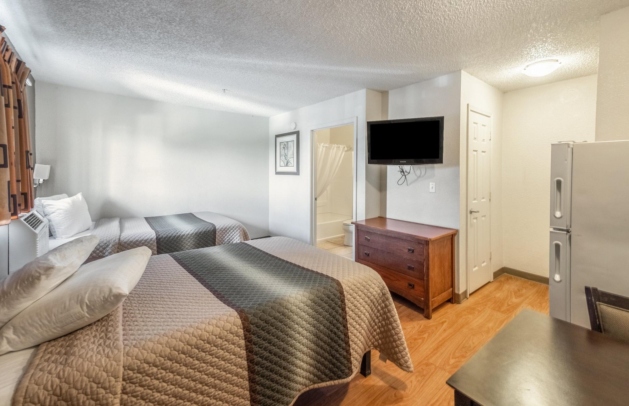 Hometowne Studios By Red Roof Orlando South Williamsburg Εξωτερικό φωτογραφία