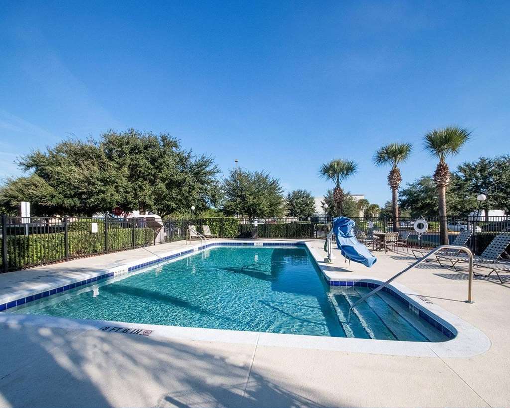 Hometowne Studios By Red Roof Orlando South Williamsburg Ανέσεις φωτογραφία